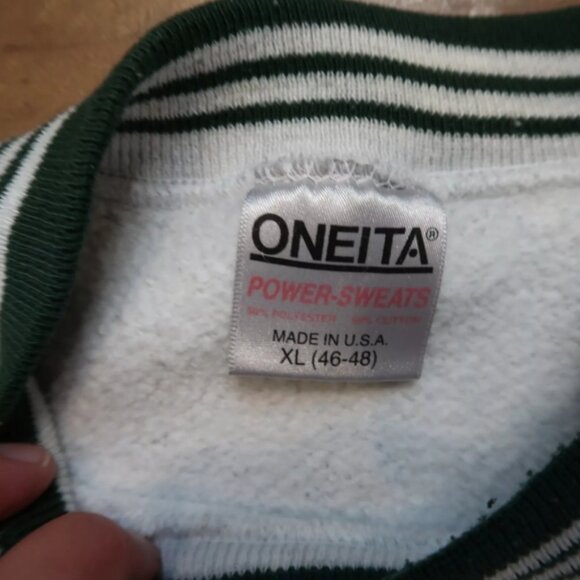 The Antlers XL Sweatshirt Embroidered Vampire Leprechaun Holding Cheeseburger - Picture 4 of 5